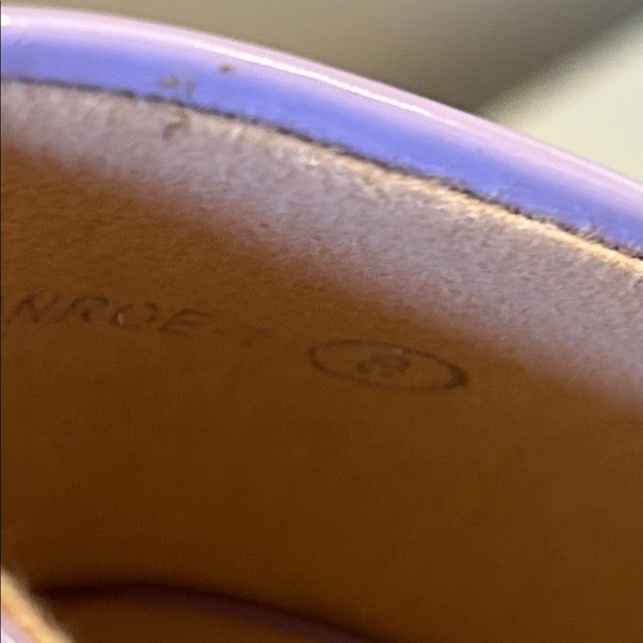 NIB lavender heels - Picture 6 of 10